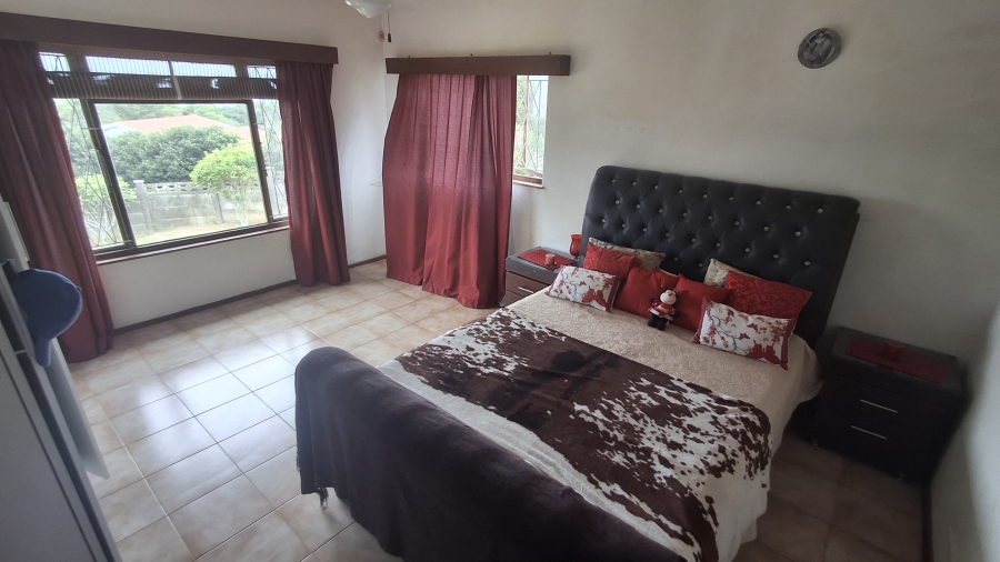 3 Bedroom Property for Sale in Uvongo KwaZulu-Natal