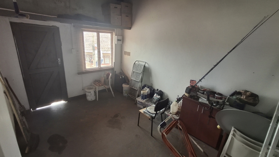 3 Bedroom Property for Sale in Uvongo KwaZulu-Natal