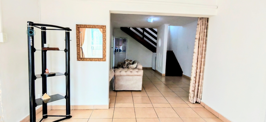 2 Bedroom Property for Sale in La Mercy KwaZulu-Natal