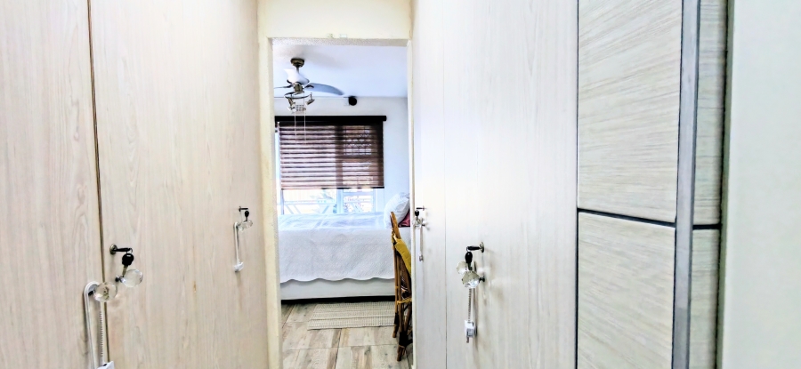 3 Bedroom Property for Sale in Newsel Beach KwaZulu-Natal