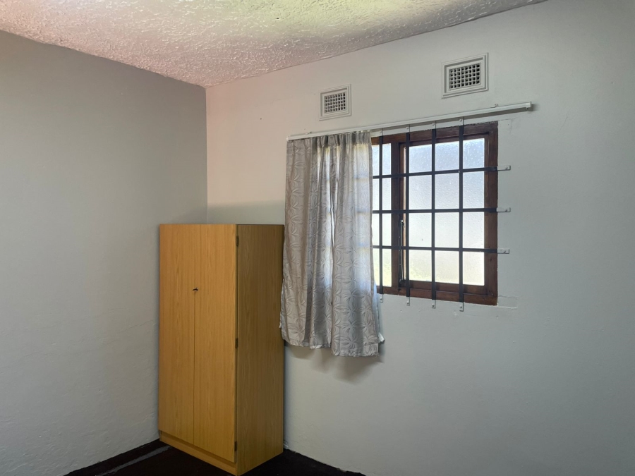 1 Bedroom Property for Sale in Westville Central KwaZulu-Natal