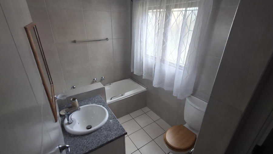 3 Bedroom Property for Sale in Shelly Beach KwaZulu-Natal