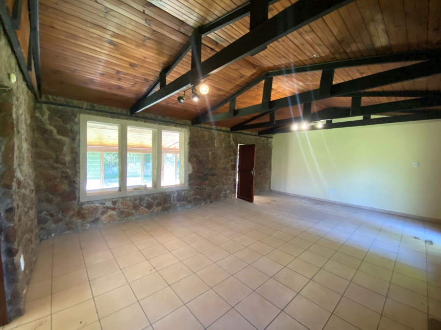 To Let 3 Bedroom Property for Rent in Waterfall KwaZulu-Natal