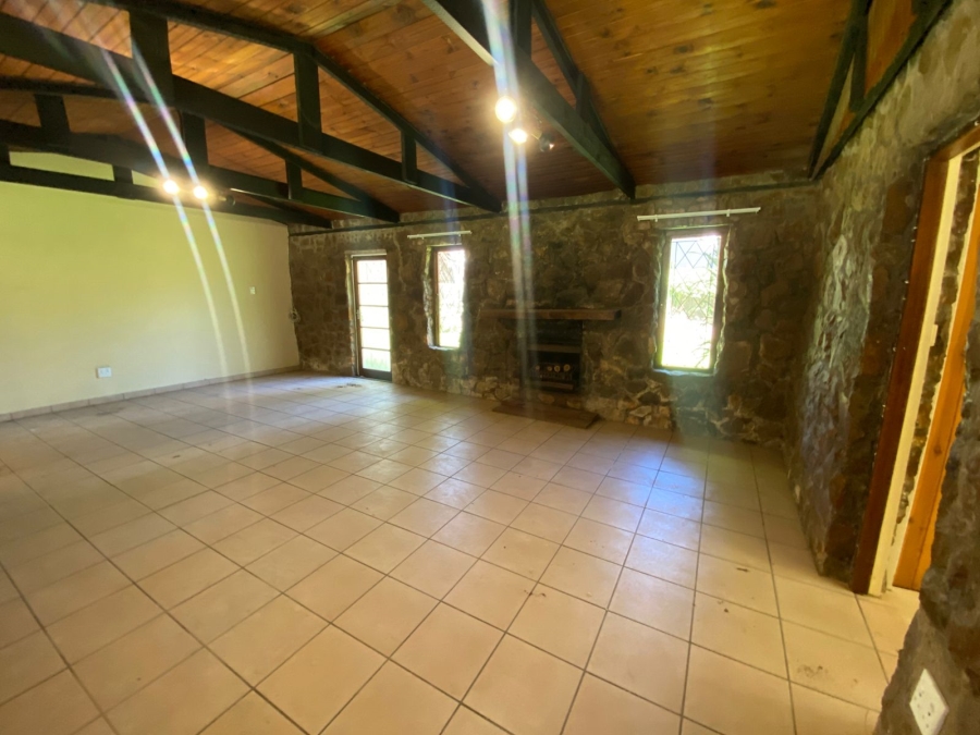 To Let 3 Bedroom Property for Rent in Waterfall KwaZulu-Natal
