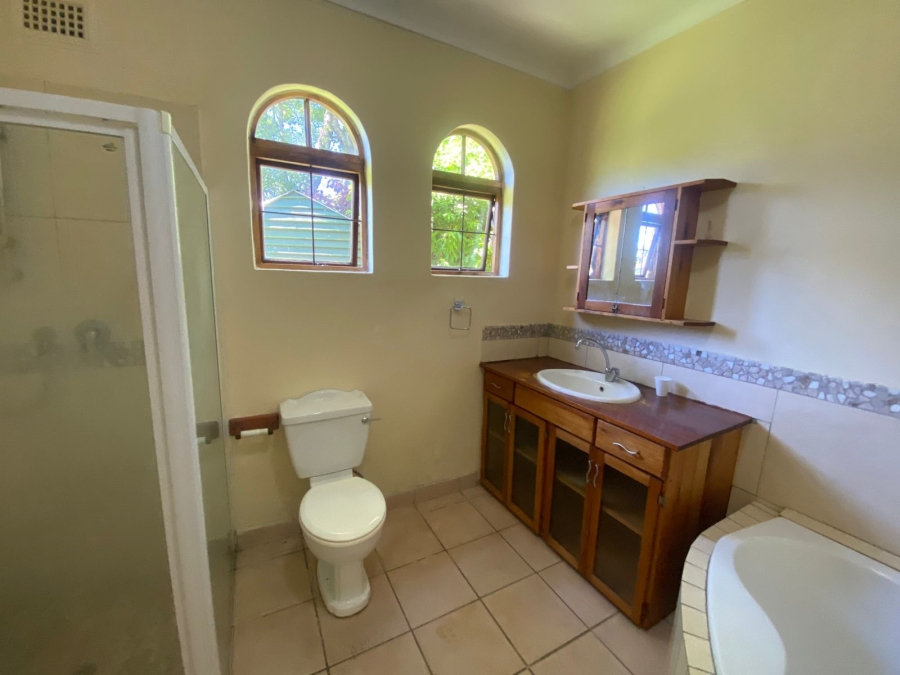 To Let 3 Bedroom Property for Rent in Waterfall KwaZulu-Natal