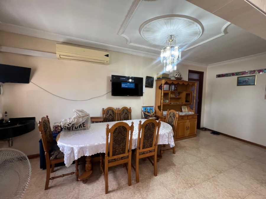 4 Bedroom Property for Sale in Regency Park KwaZulu-Natal