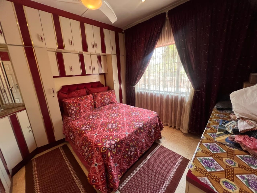 4 Bedroom Property for Sale in Regency Park KwaZulu-Natal