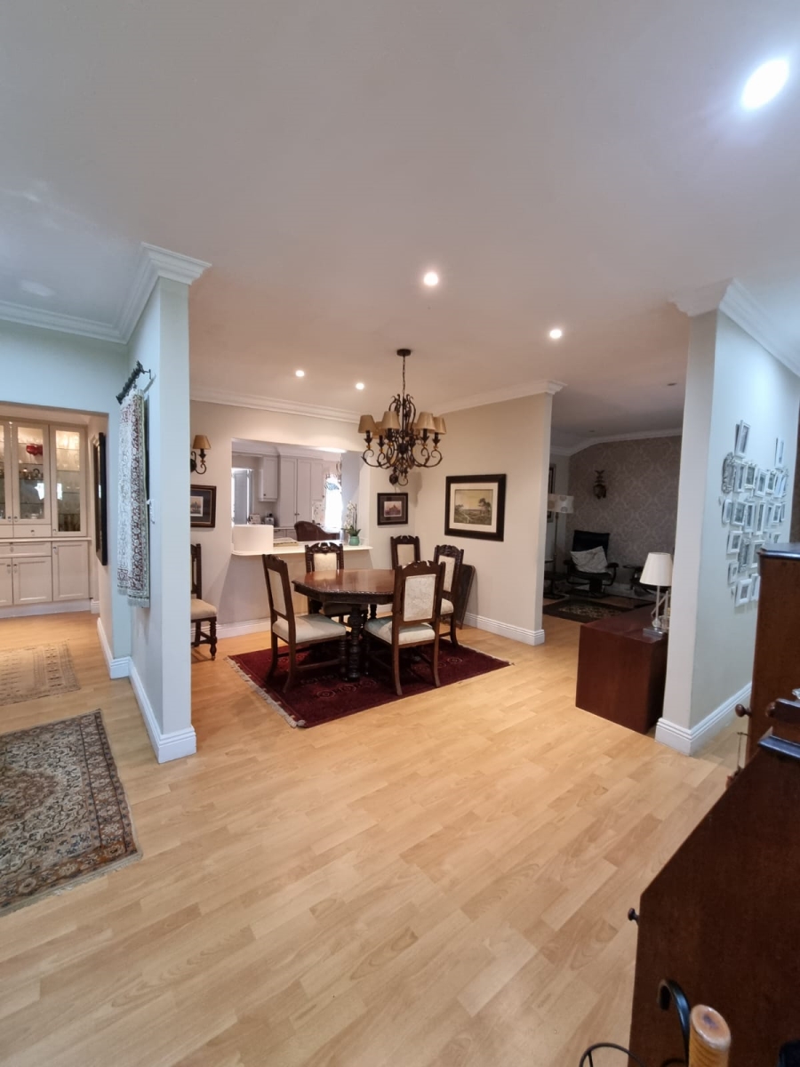 To Let 4 Bedroom Property for Rent in Winston Park KwaZulu-Natal