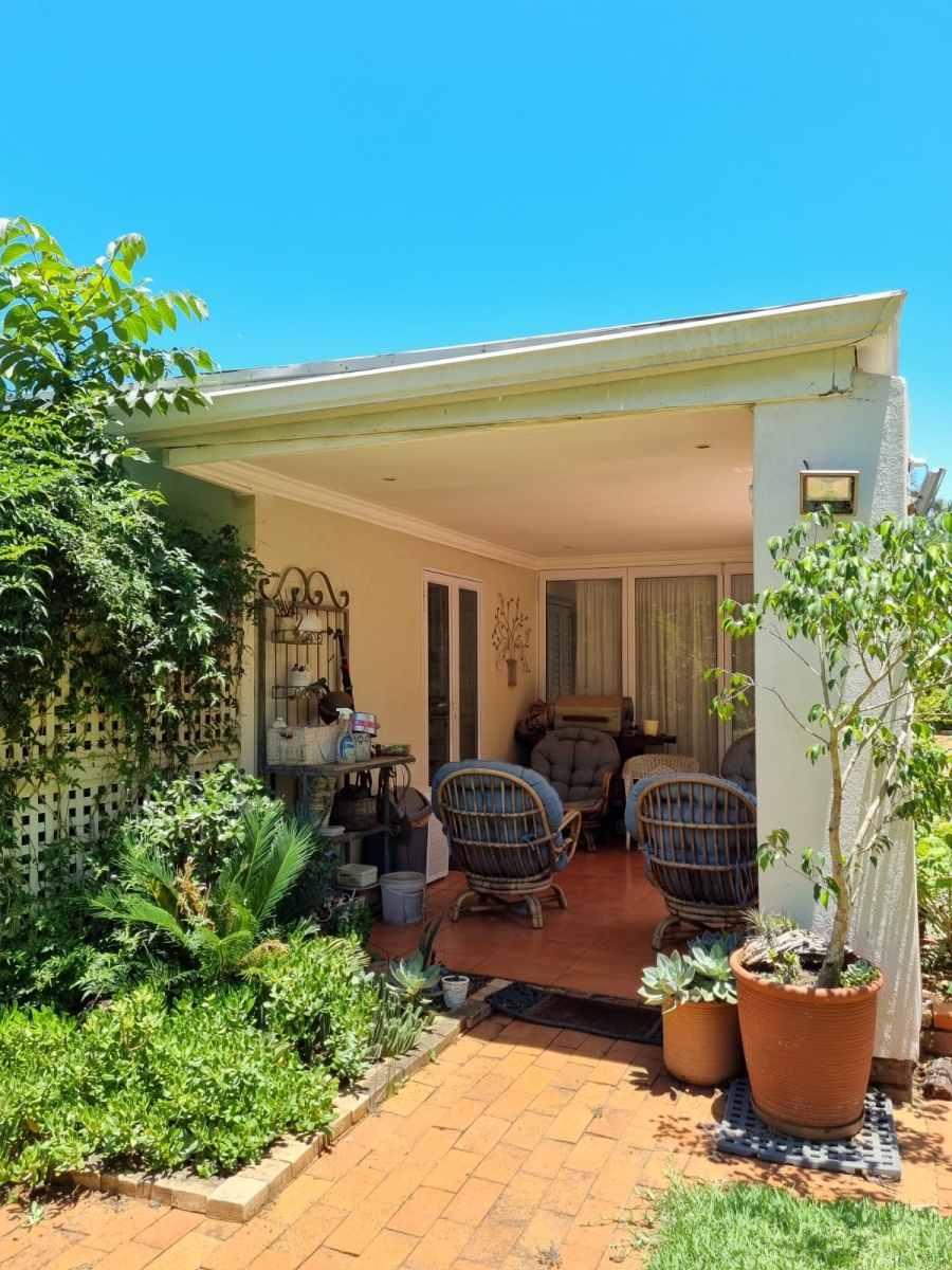 To Let 4 Bedroom Property for Rent in Winston Park KwaZulu-Natal