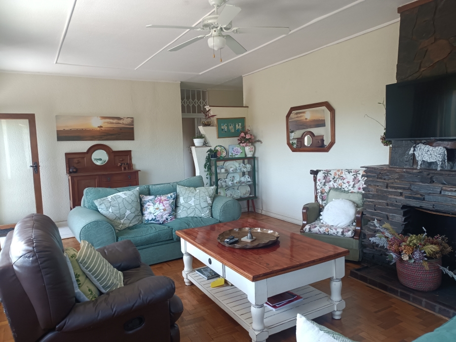 3 Bedroom Property for Sale in Amanzimtoti KwaZulu-Natal