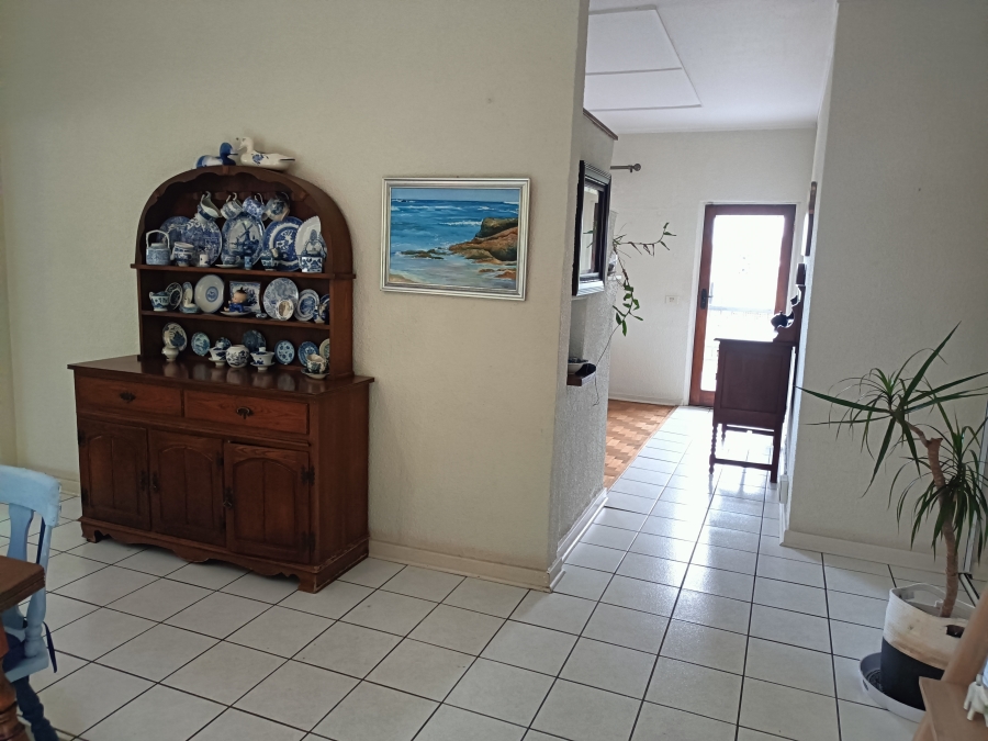 3 Bedroom Property for Sale in Amanzimtoti KwaZulu-Natal