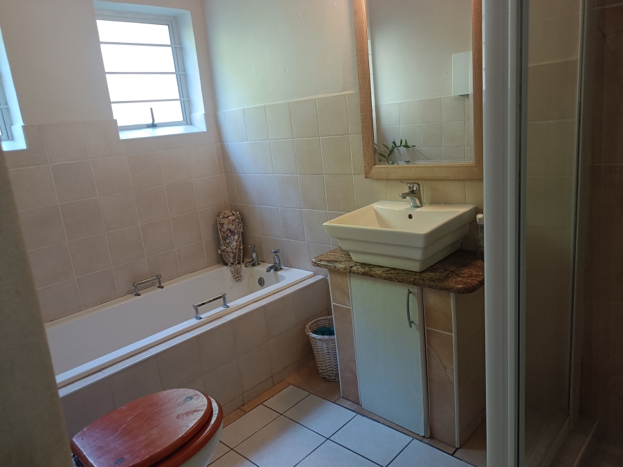 3 Bedroom Property for Sale in Amanzimtoti KwaZulu-Natal