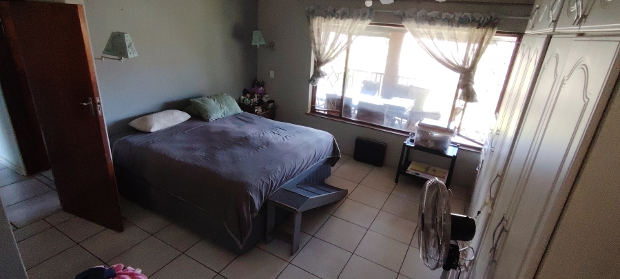 3 Bedroom Property for Sale in Uvongo KwaZulu-Natal