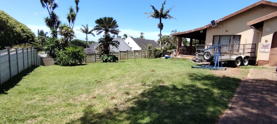 3 Bedroom Property for Sale in Uvongo KwaZulu-Natal
