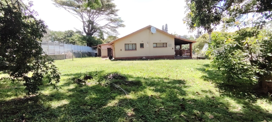3 Bedroom Property for Sale in Uvongo KwaZulu-Natal