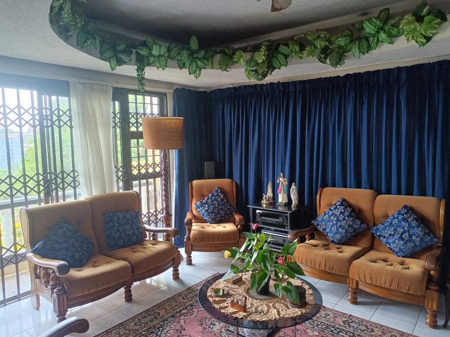 6 Bedroom Property for Sale in Sparks KwaZulu-Natal