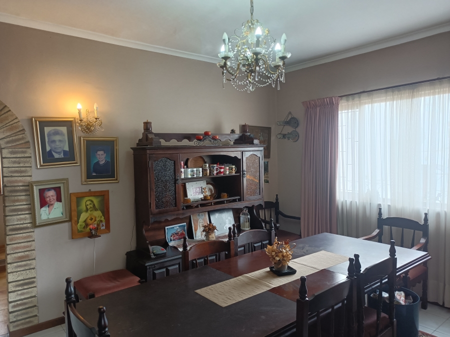 6 Bedroom Property for Sale in Sparks KwaZulu-Natal