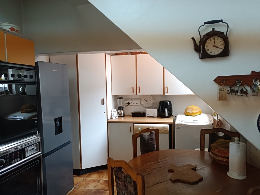 6 Bedroom Property for Sale in Sparks KwaZulu-Natal