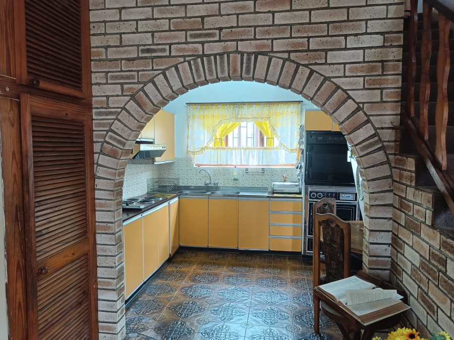 6 Bedroom Property for Sale in Sparks KwaZulu-Natal