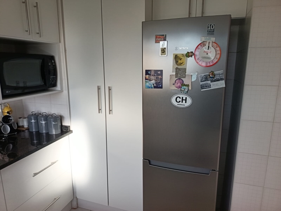 To Let 2 Bedroom Property for Rent in Morningside KwaZulu-Natal