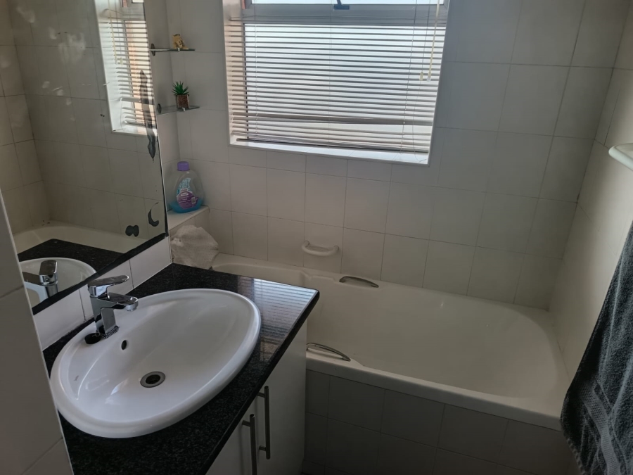 To Let 2 Bedroom Property for Rent in Morningside KwaZulu-Natal