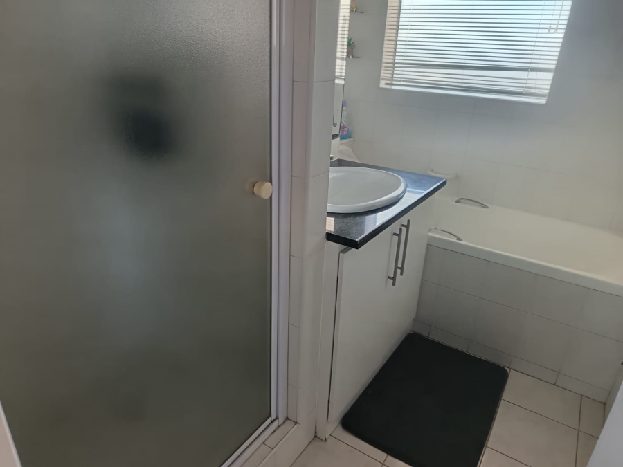 To Let 2 Bedroom Property for Rent in Morningside KwaZulu-Natal