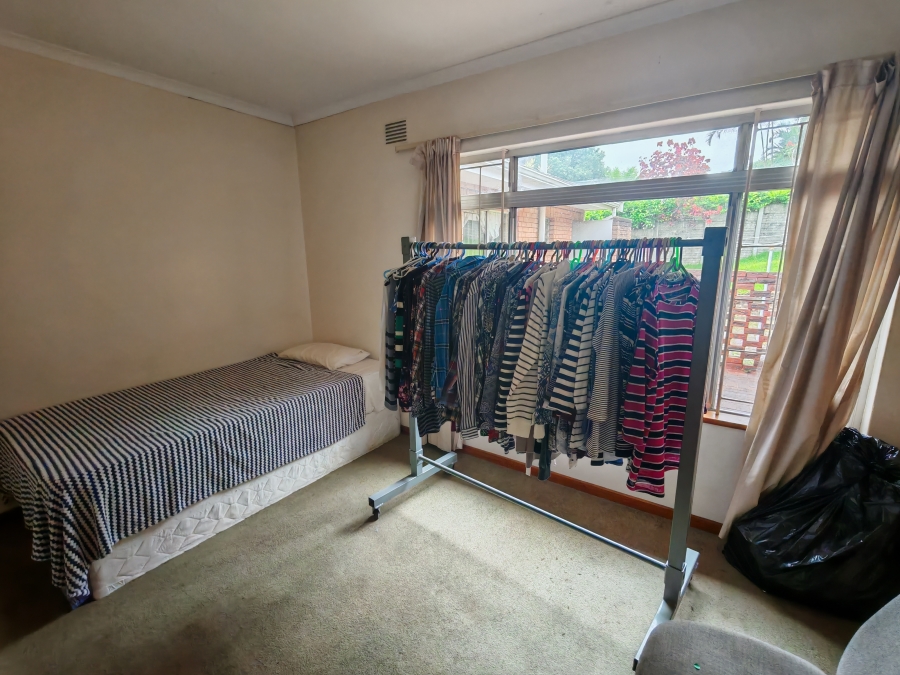 4 Bedroom Property for Sale in Cowies Hill KwaZulu-Natal