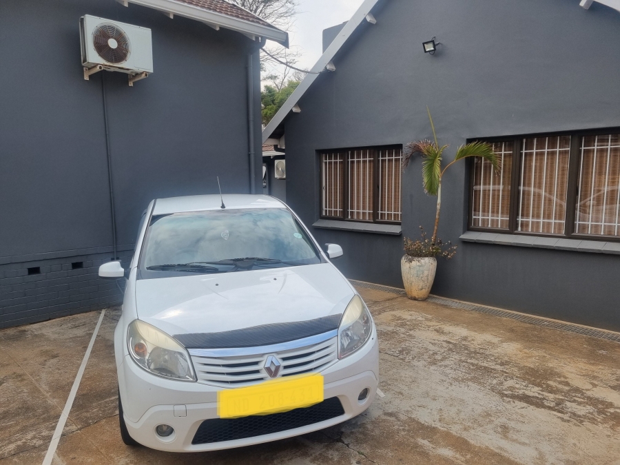 To Let 1 Bedroom Property for Rent in Durban North KwaZulu-Natal