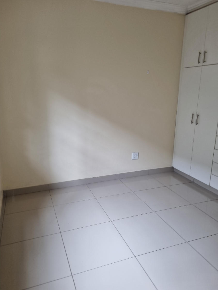 To Let 1 Bedroom Property for Rent in Glen Hills KwaZulu-Natal