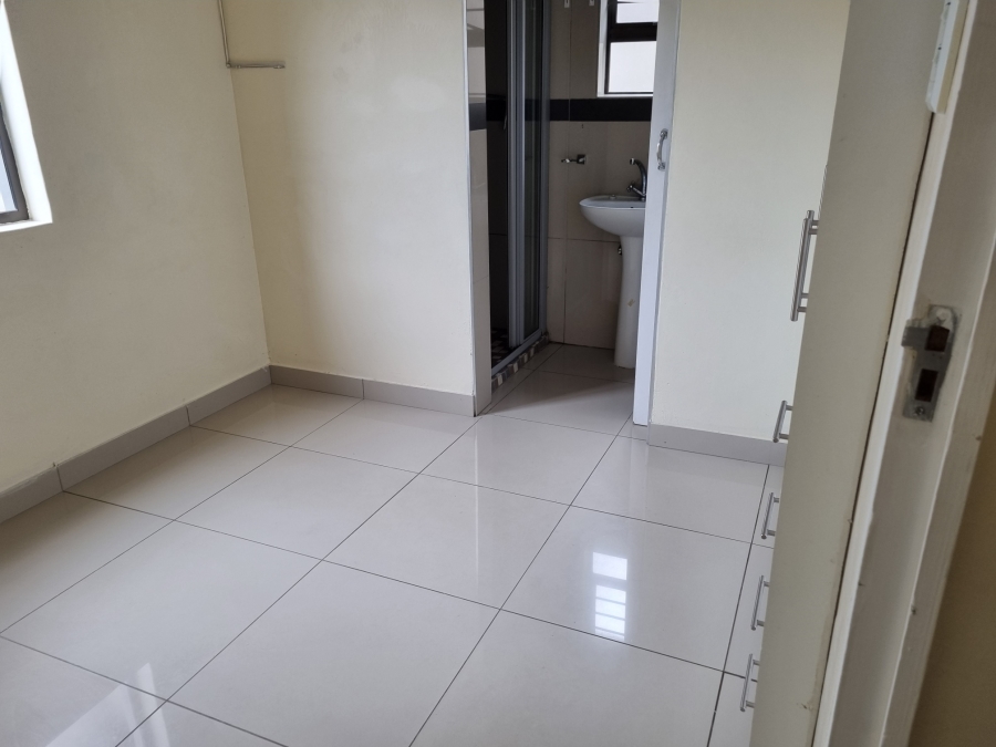 To Let 1 Bedroom Property for Rent in Glen Hills KwaZulu-Natal