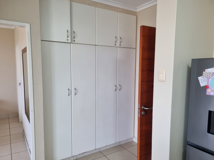 1 Bedroom Property for Sale in New Town Centre KwaZulu-Natal