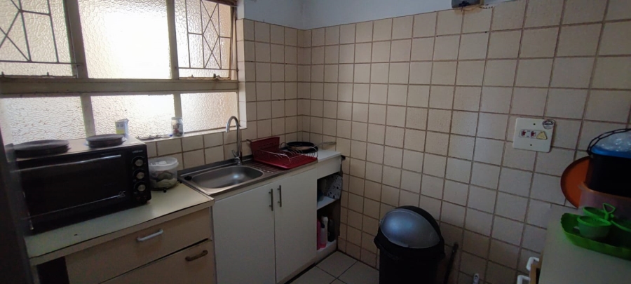 1 Bedroom Property for Sale in Glenwood KwaZulu-Natal