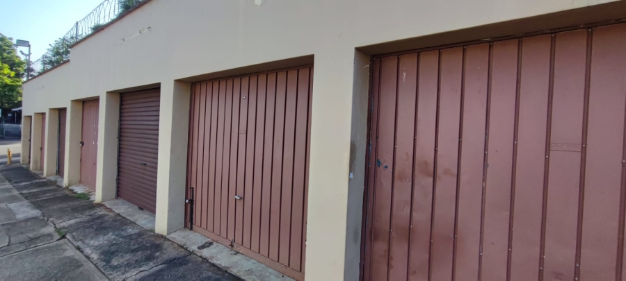 1 Bedroom Property for Sale in Glenwood KwaZulu-Natal