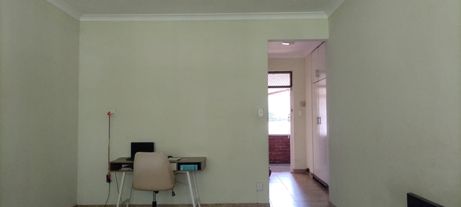 2 Bedroom Property for Sale in Glenwood KwaZulu-Natal