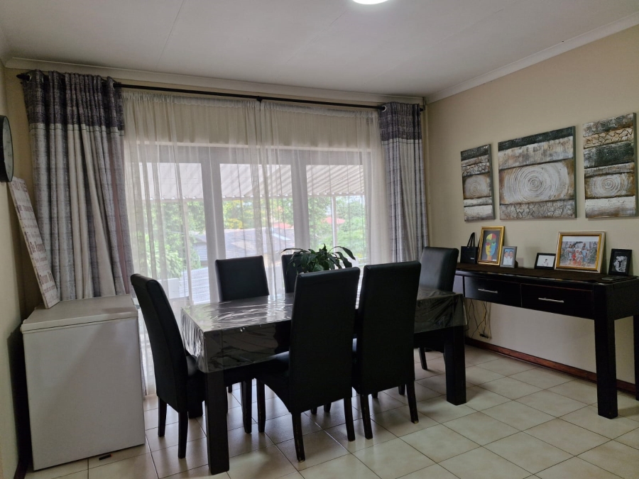 4 Bedroom Property for Sale in Malvern KwaZulu-Natal
