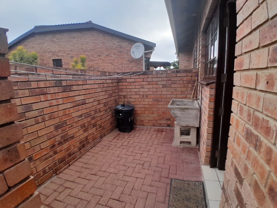 2 Bedroom Property for Sale in Margate KwaZulu-Natal