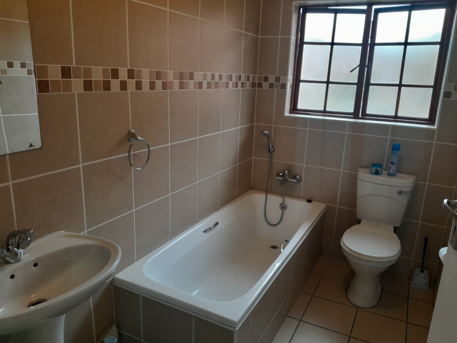 2 Bedroom Property for Sale in Margate KwaZulu-Natal