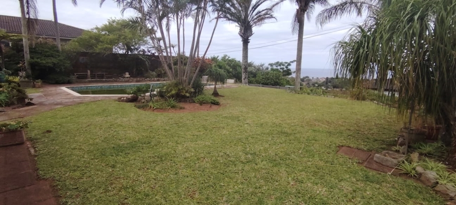 5 Bedroom Property for Sale in Uvongo KwaZulu-Natal