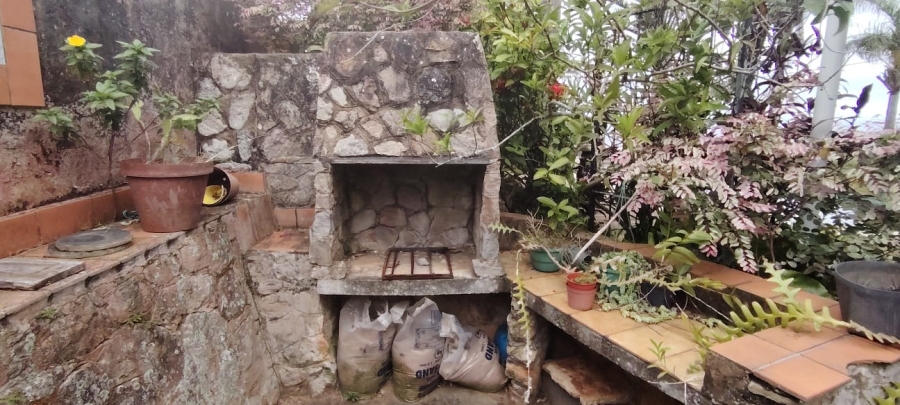 5 Bedroom Property for Sale in Uvongo KwaZulu-Natal