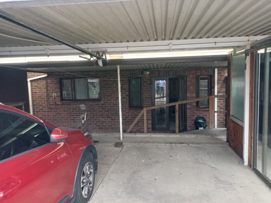 3 Bedroom Property for Sale in Sea View KwaZulu-Natal