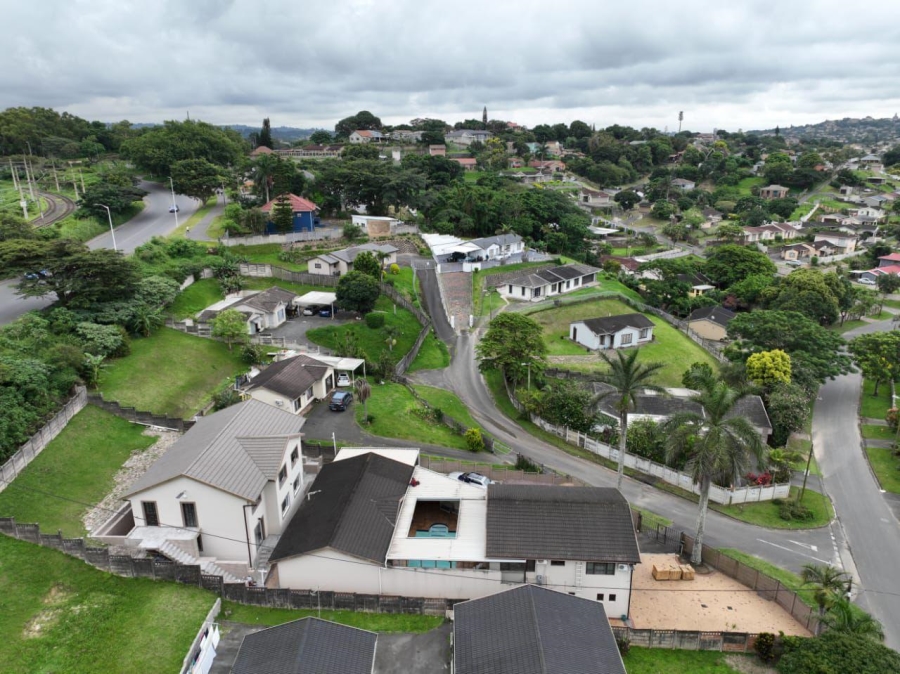 To Let 4 Bedroom Property for Rent in Bellair KwaZulu-Natal