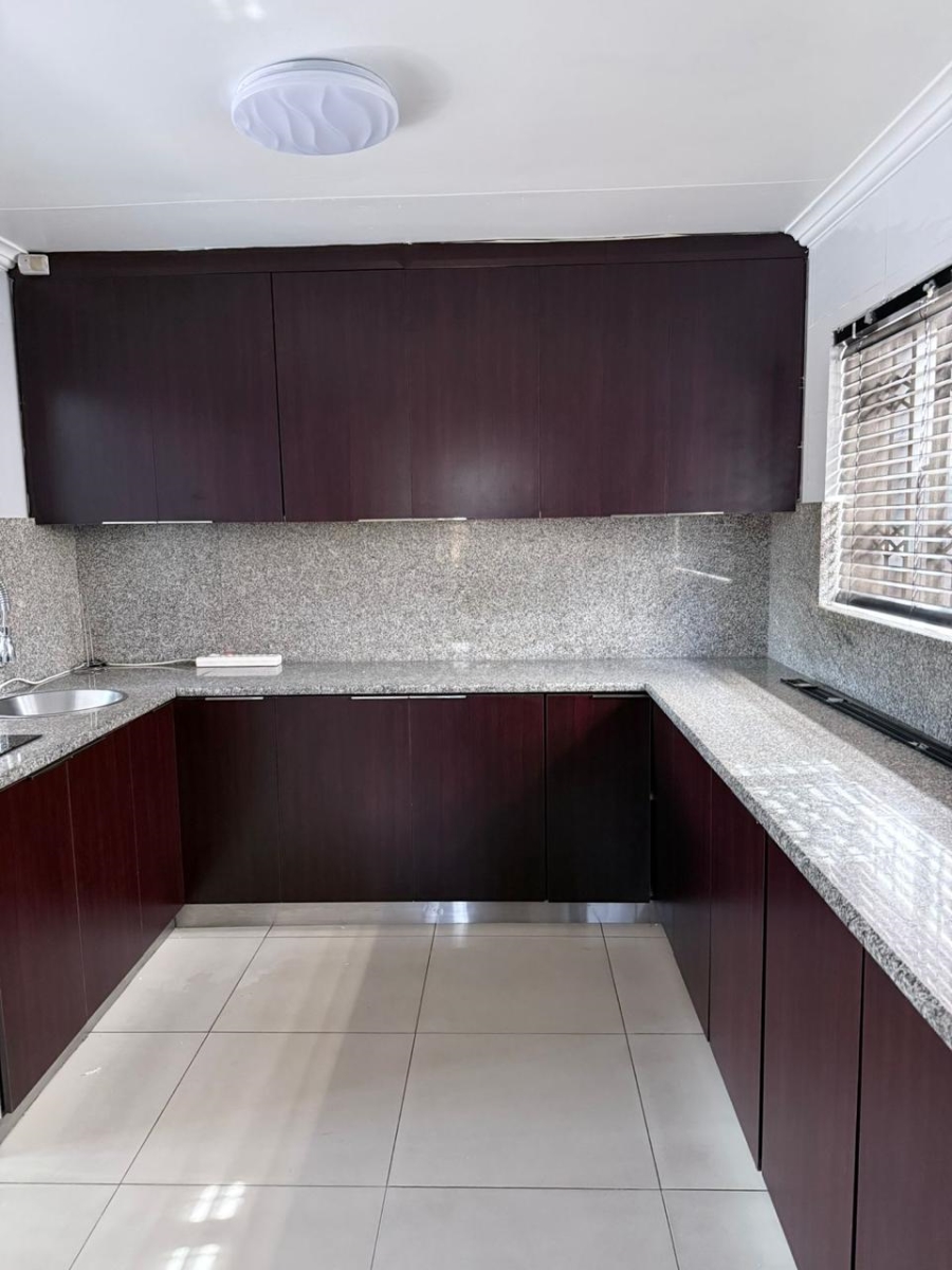 To Let 4 Bedroom Property for Rent in Bellair KwaZulu-Natal