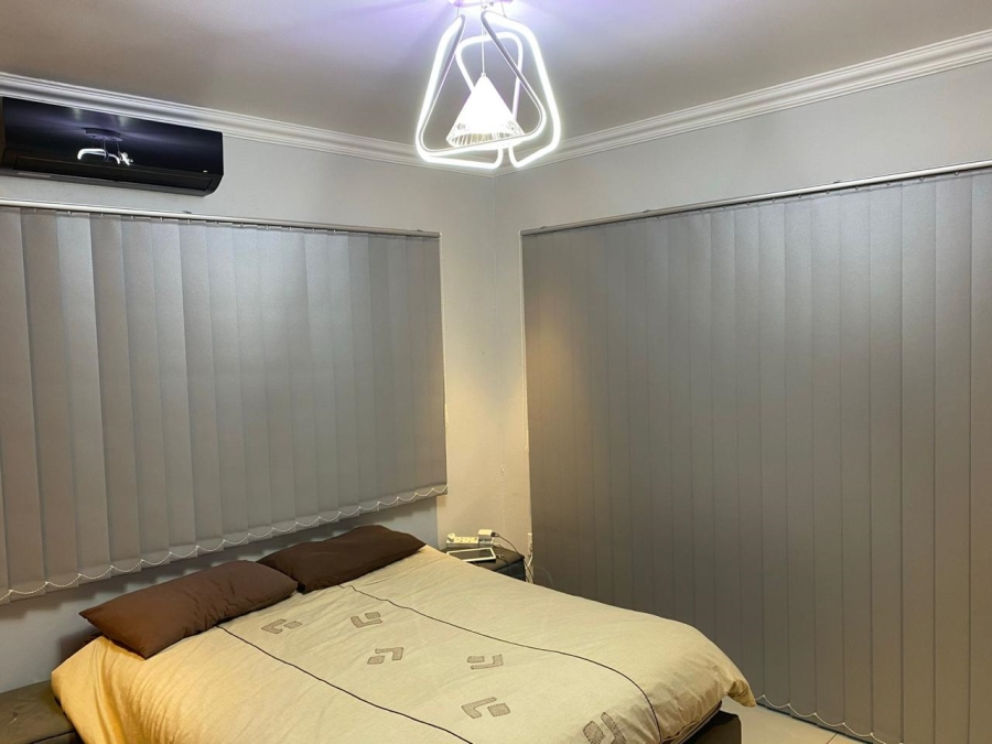 To Let 4 Bedroom Property for Rent in Bellair KwaZulu-Natal