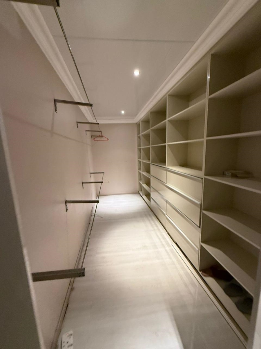 To Let 4 Bedroom Property for Rent in Bellair KwaZulu-Natal