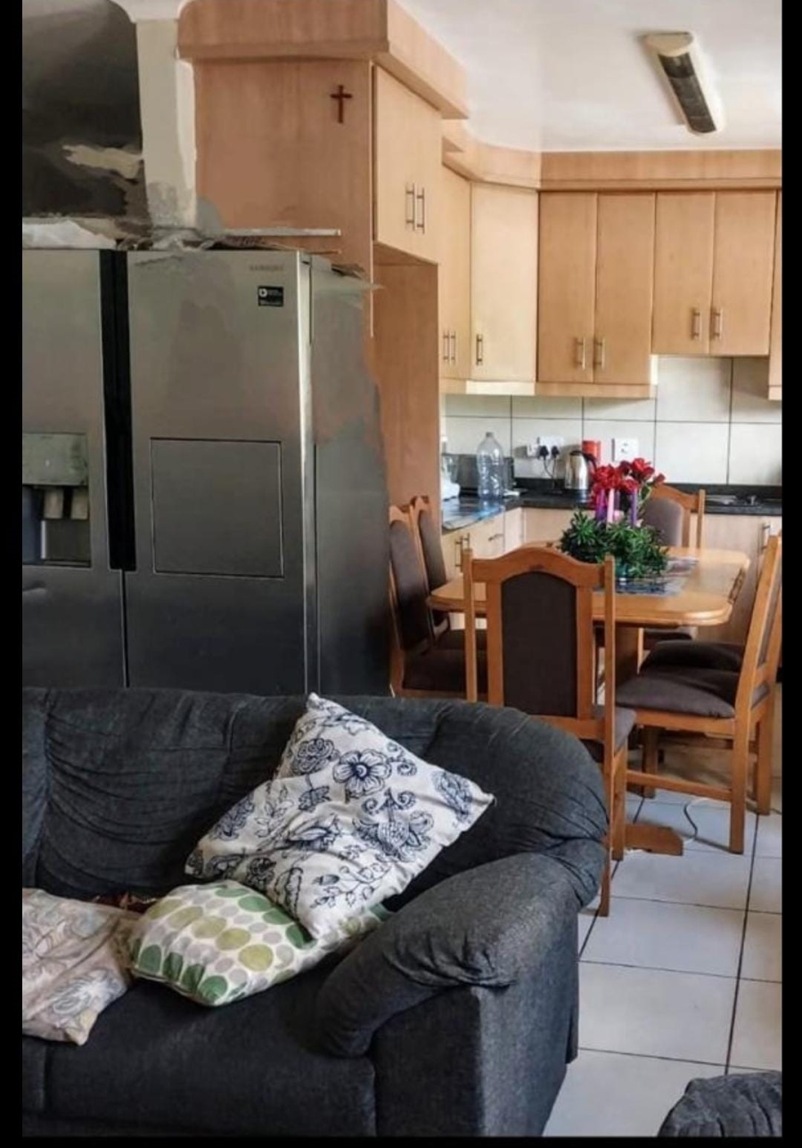 3 Bedroom Property for Sale in Reservoir Hills KwaZulu-Natal