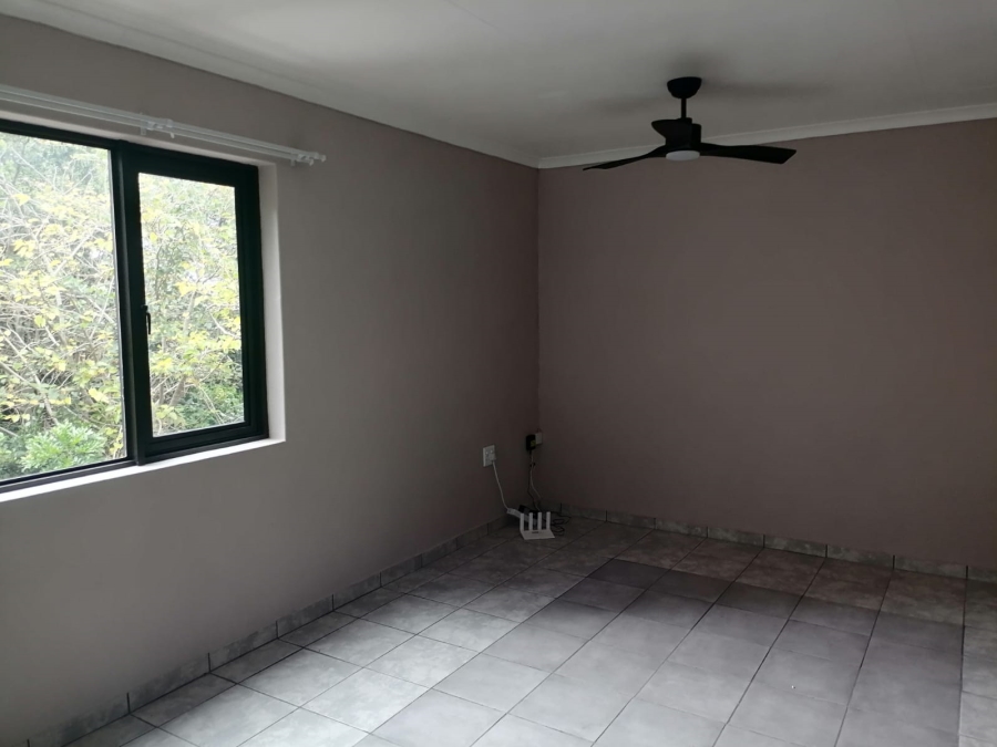 To Let 1 Bedroom Property for Rent in St Winifreds KwaZulu-Natal