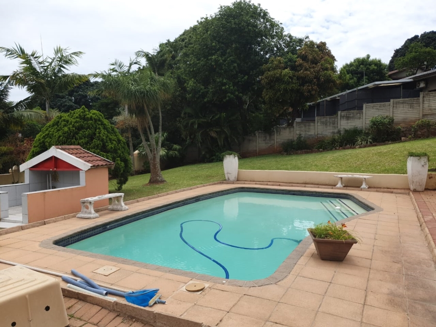 4 Bedroom Property for Sale in Amanzimtoti KwaZulu-Natal
