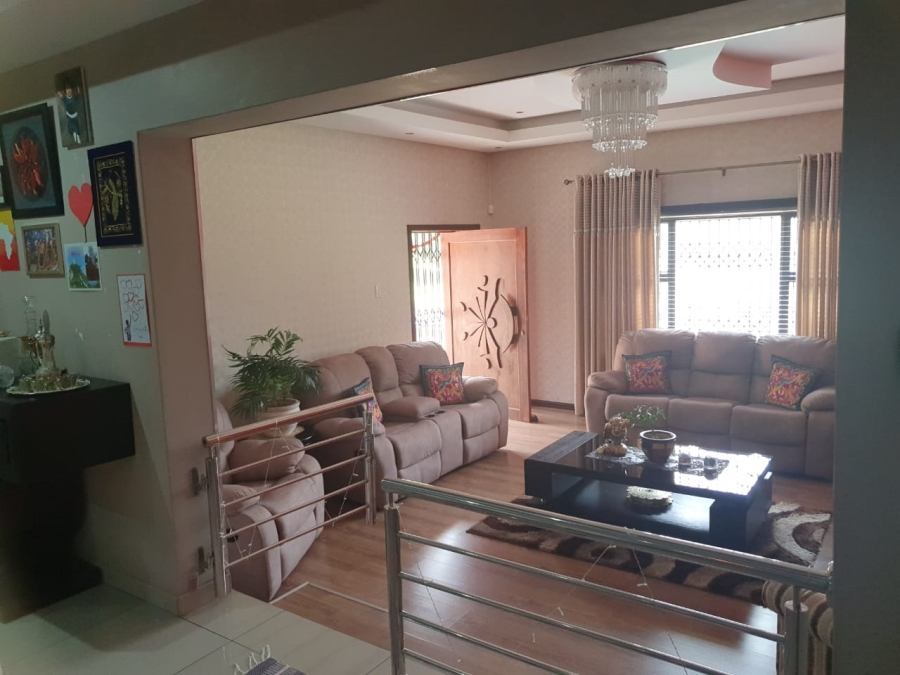 4 Bedroom Property for Sale in Amanzimtoti KwaZulu-Natal