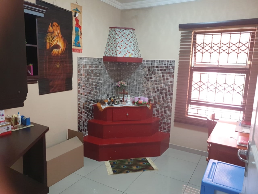 4 Bedroom Property for Sale in Amanzimtoti KwaZulu-Natal