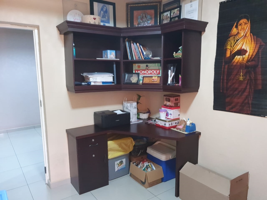 4 Bedroom Property for Sale in Amanzimtoti KwaZulu-Natal